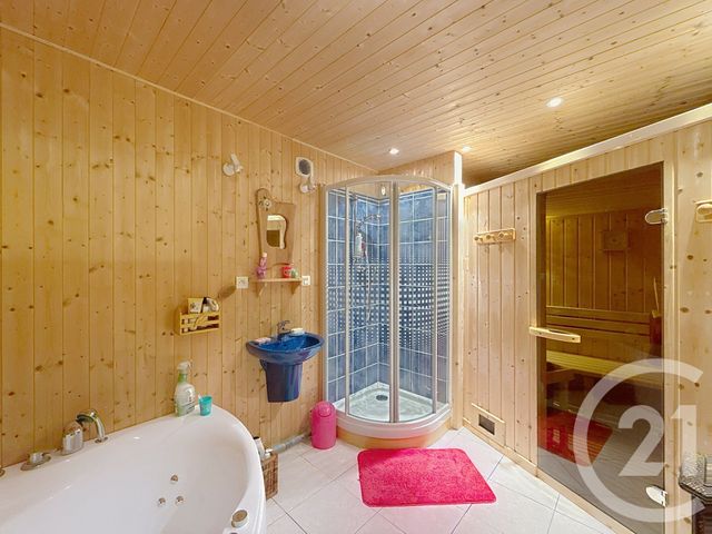 maison à vendre - 12 pièces - 265.0 m2 - TANINGES - 74 - RHONE-ALPES - Century 21 Vilminot Immobilier