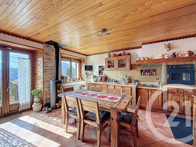 maison à vendre - 12 pièces - 265.0 m2 - TANINGES - 74 - RHONE-ALPES - Century 21 Vilminot Immobilier