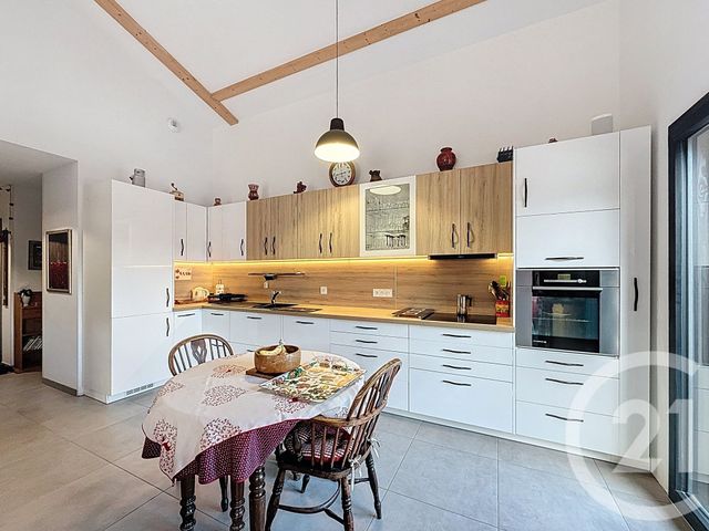 Appartement F4 à vendre - 5 pièces - 104.68 m2 - TANINGES - 74 - RHONE-ALPES - Century 21 Vilminot Immobilier