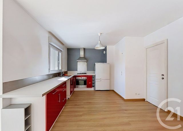 Appartement F4 à vendre - 4 pièces - 81.0 m2 - TANINGES - 74 - RHONE-ALPES - Century 21 Vilminot Immobilier