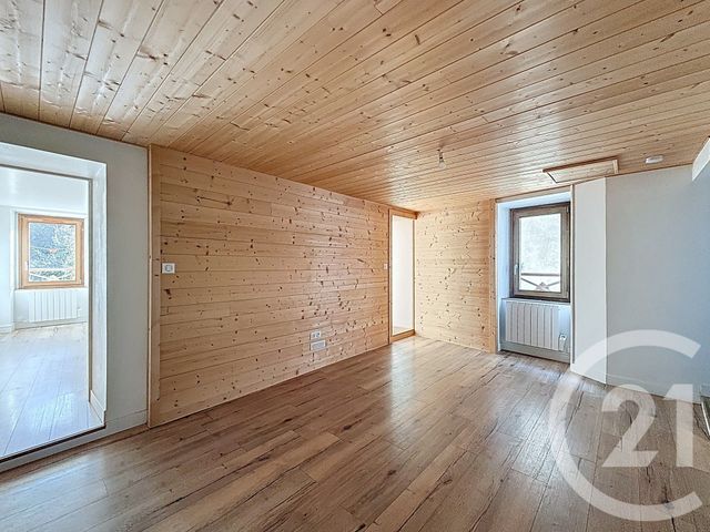 Appartement F3 à vendre - 3 pièces - 63.0 m2 - TANINGES - 74 - RHONE-ALPES - Century 21 Vilminot Immobilier