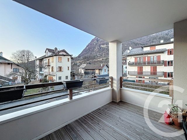 Appartement à louer - 2 pièces - 50.16 m2 - TANINGES - 74 - RHONE-ALPES - Century 21 Vilminot Immobilier