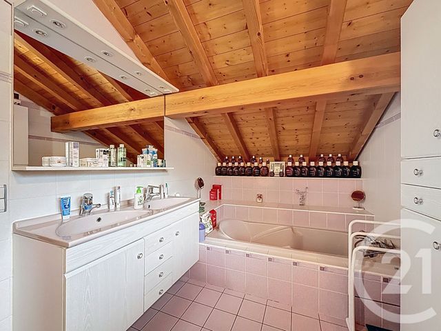 maison à vendre - 5 pièces - 124.0 m2 - TANINGES - 74 - RHONE-ALPES - Century 21 Vilminot Immobilier
