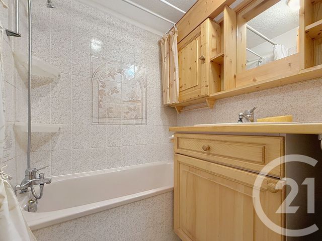 Appartement F2 à vendre - 2 pièces - 40.0 m2 - SAMOENS - 74 - RHONE-ALPES - Century 21 Vilminot Immobilier