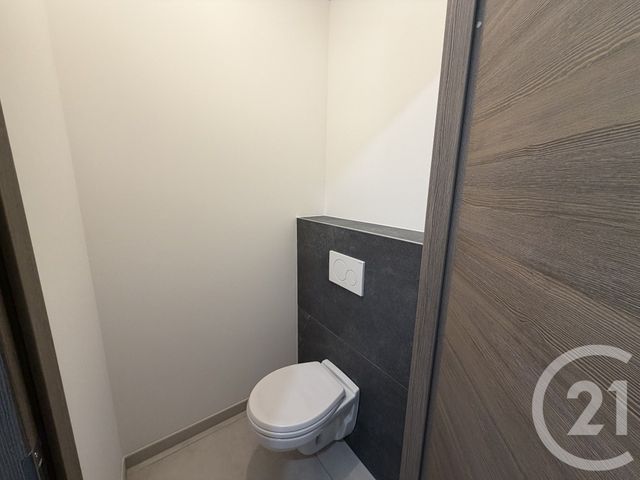 Appartement T2 à louer - 2 pièces - 46.59 m2 - TANINGES - 74 - RHONE-ALPES - Century 21 Vilminot Immobilier