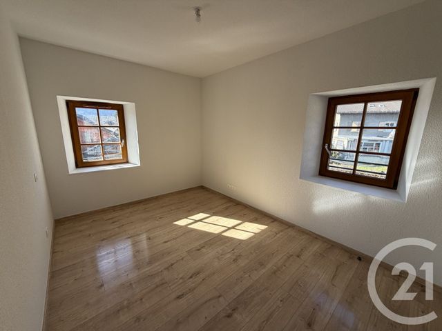 Appartement T2 à louer - 2 pièces - 46.59 m2 - TANINGES - 74 - RHONE-ALPES - Century 21 Vilminot Immobilier