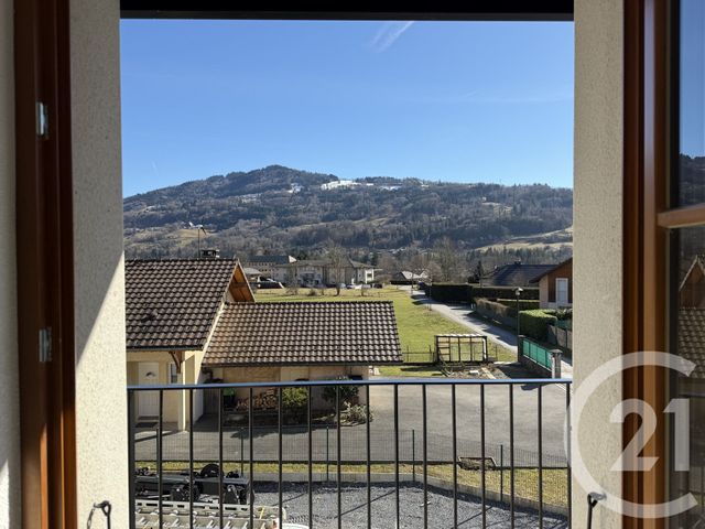 Appartement T3 à louer - 3 pièces - 51.06 m2 - TANINGES - 74 - RHONE-ALPES - Century 21 Vilminot Immobilier