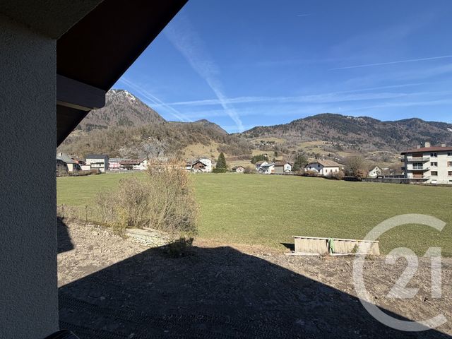 Appartement à louer - 3 pièces - 46.55 m2 - TANINGES - 74 - RHONE-ALPES - Century 21 Vilminot Immobilier