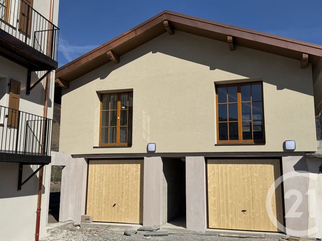 Appartement à louer - 3 pièces - 46.55 m2 - TANINGES - 74 - RHONE-ALPES - Century 21 Vilminot Immobilier