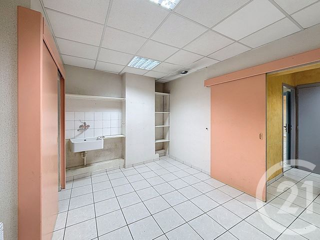 Appartement Local à vendre - 8 pièces - 143.79 m2 - TANINGES - 74 - RHONE-ALPES - Century 21 Vilminot Immobilier