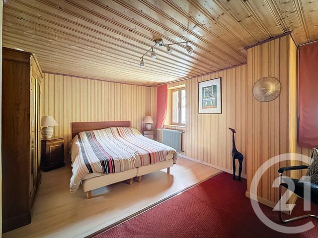 Appartement à vendre - 6 pièces - 137.0 m2 - TANINGES - 74 - RHONE-ALPES - Century 21 Vilminot Immobilier