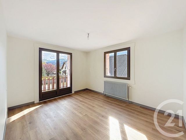 Appartement F4 à vendre - 4 pièces - 76.0 m2 - TANINGES - 74 - RHONE-ALPES - Century 21 Vilminot Immobilier