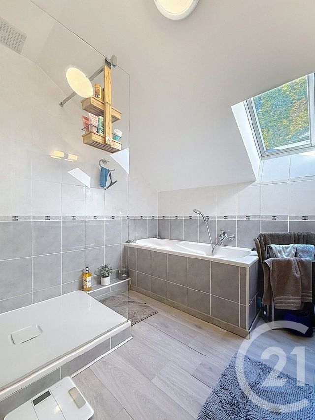 maison à vendre - 5 pièces - 93.0 m2 - TANINGES - 74 - RHONE-ALPES - Century 21 Vilminot Immobilier