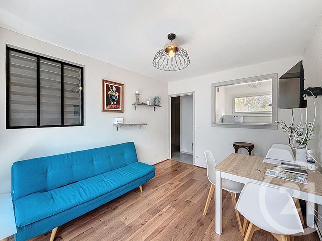 Appartement F2 à vendre - 2 pièces - 33.0 m2 - CLUSES - 74 - RHONE-ALPES - Century 21 Vilminot Immobilier