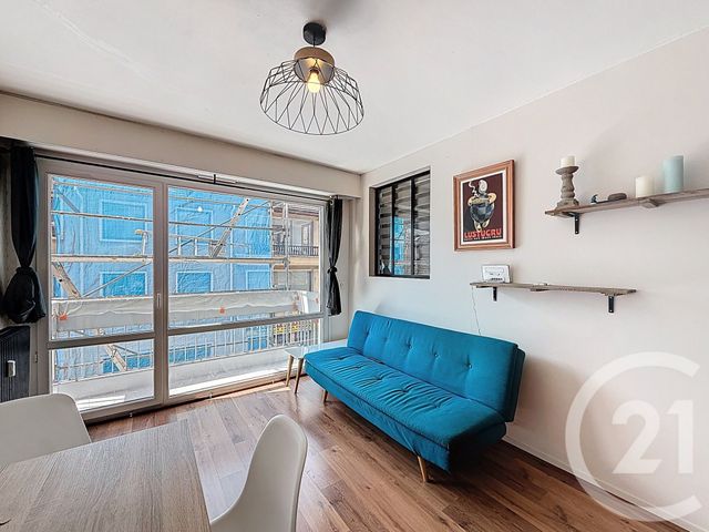 Appartement F2 à vendre - 2 pièces - 33.0 m2 - CLUSES - 74 - RHONE-ALPES - Century 21 Vilminot Immobilier