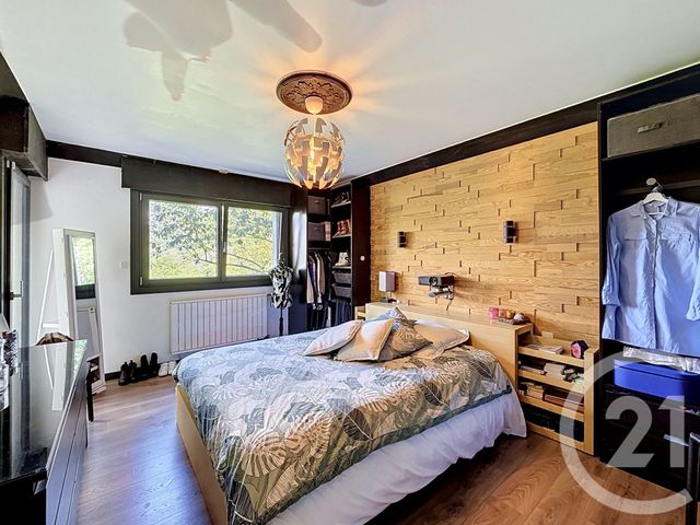 maison à vendre - 9 pièces - 271.8 m2 - CHATILLON SUR CLUSES - 74 - RHONE-ALPES - Century 21 Vilminot Immobilier