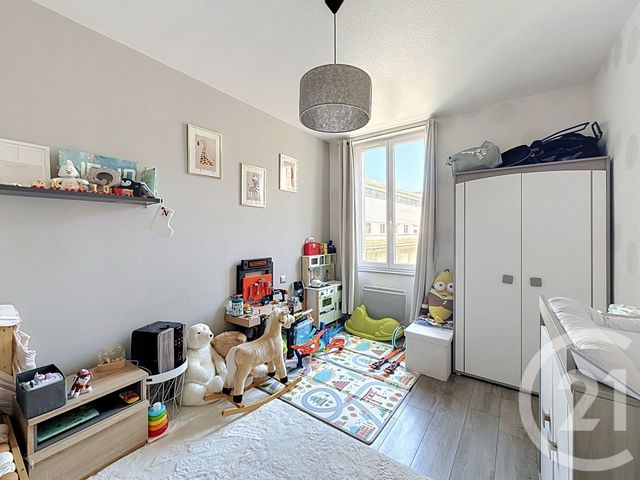 Appartement à vendre - 3 pièces - 68.51 m2 - TANINGES - 74 - RHONE-ALPES - Century 21 Vilminot Immobilier