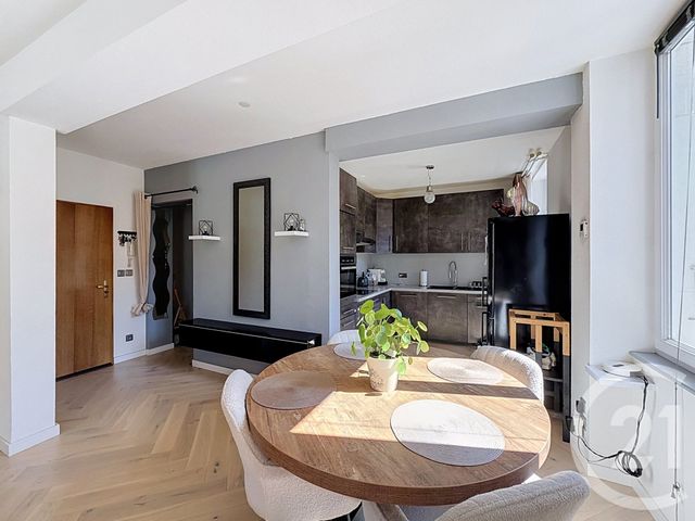 Appartement à vendre - 3 pièces - 68.51 m2 - TANINGES - 74 - RHONE-ALPES - Century 21 Vilminot Immobilier