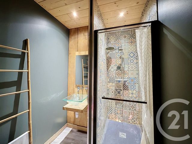 Appartement T6 à vendre - 6 pièces - 148.96 m2 - TANINGES - 74 - RHONE-ALPES - Century 21 Vilminot Immobilier
