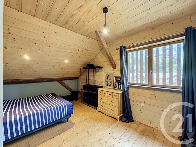 Appartement T6 à vendre - 6 pièces - 148.96 m2 - TANINGES - 74 - RHONE-ALPES - Century 21 Vilminot Immobilier