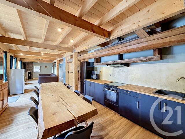 Appartement T6 à vendre - 6 pièces - 148.96 m2 - TANINGES - 74 - RHONE-ALPES - Century 21 Vilminot Immobilier