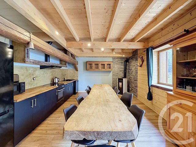 Appartement T6 à vendre - 6 pièces - 148.96 m2 - TANINGES - 74 - RHONE-ALPES - Century 21 Vilminot Immobilier