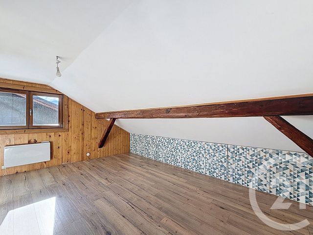 Appartement T5 à louer - 6 pièces - 133.0 m2 - TANINGES - 74 - RHONE-ALPES - Century 21 Vilminot Immobilier