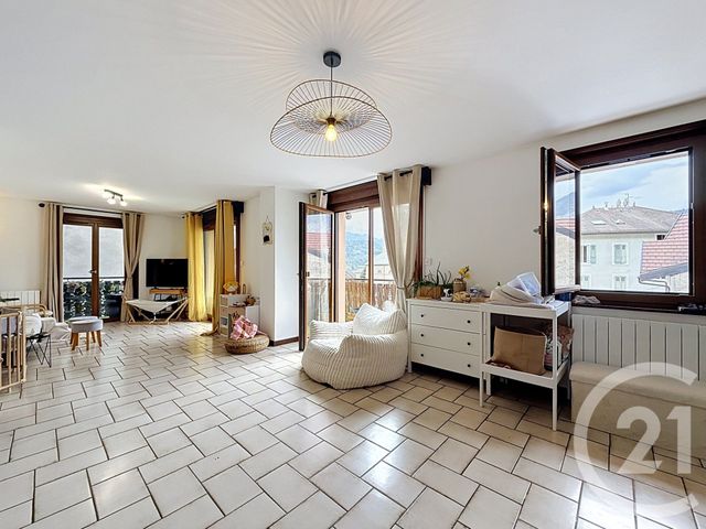 Appartement T4 à vendre - 4 pièces - 98.0 m2 - TANINGES - 74 - RHONE-ALPES - Century 21 Vilminot Immobilier