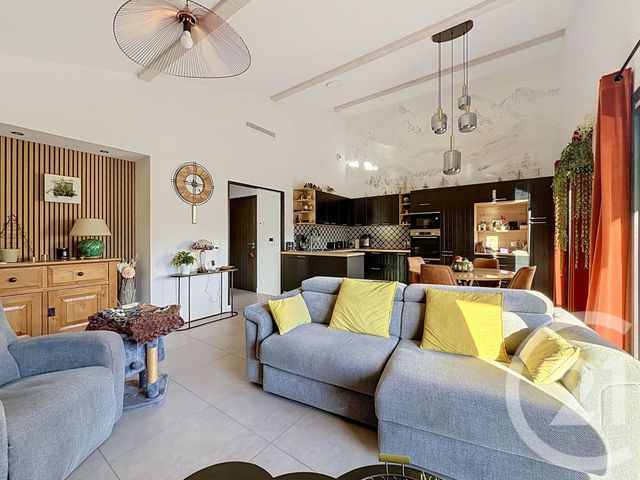 Appartement à vendre - 3 pièces - 78.62 m2 - TANINGES - 74 - RHONE-ALPES - Century 21 Vilminot Immobilier