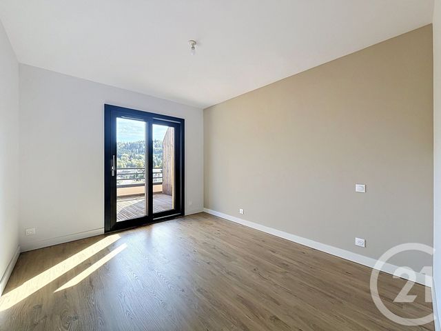 Appartement F4 à vendre - 5 pièces - 104.68 m2 - TANINGES - 74 - RHONE-ALPES - Century 21 Vilminot Immobilier