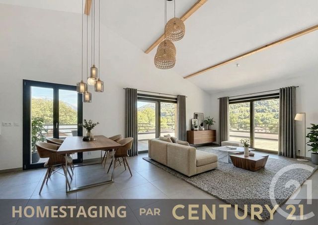 Appartement F4 à vendre - 5 pièces - 104.68 m2 - TANINGES - 74 - RHONE-ALPES - Century 21 Vilminot Immobilier