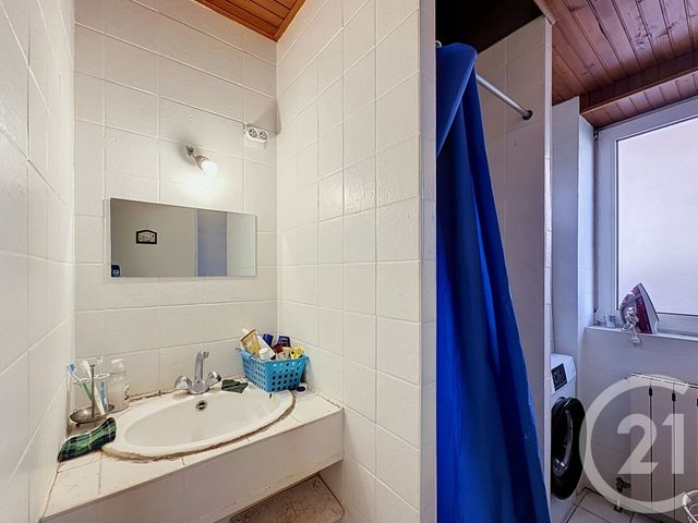Appartement à vendre - 5 pièces - 63.5 m2 - TANINGES - 74 - RHONE-ALPES - Century 21 Vilminot Immobilier