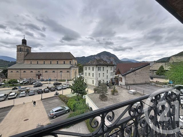 Appartement à vendre - 4 pièces - 67.7 m2 - TANINGES - 74 - RHONE-ALPES - Century 21 Vilminot Immobilier