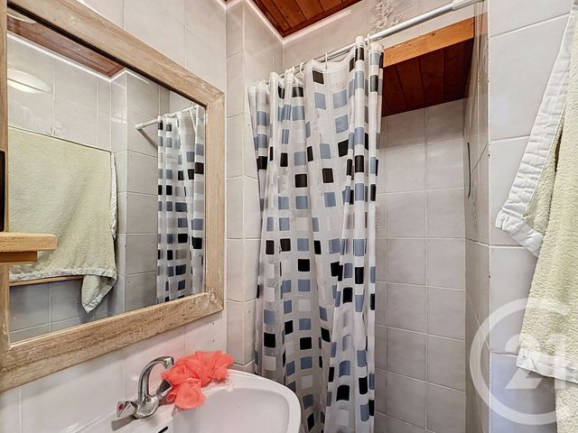 Appartement à vendre - 3 pièces - 54.1 m2 - TANINGES - 74 - RHONE-ALPES - Century 21 Vilminot Immobilier