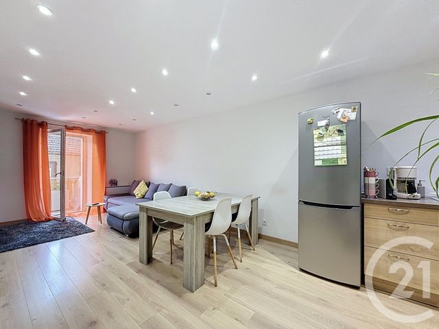 Appartement à vendre - 3 pièces - 60.96 m2 - TANINGES - 74 - RHONE-ALPES - Century 21 Vilminot Immobilier
