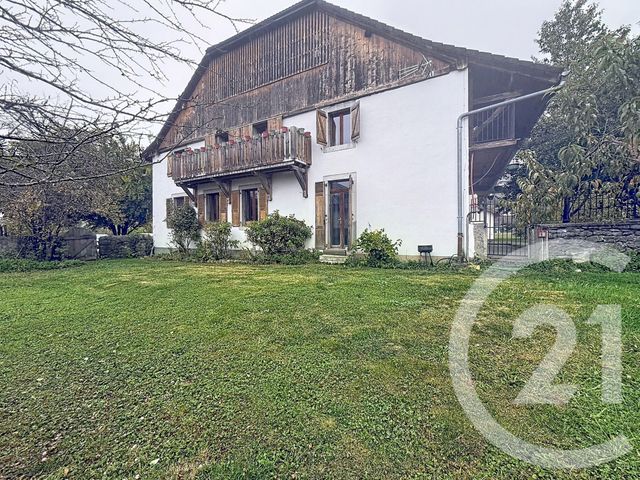 Appartement à vendre - 7 pièces - 186.0 m2 - TANINGES - 74 - RHONE-ALPES - Century 21 Vilminot Immobilier