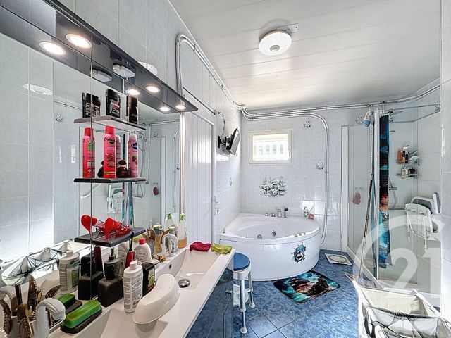 maison à vendre - 4 pièces - 127.63 m2 - SCIONZIER - 74 - RHONE-ALPES - Century 21 Vilminot Immobilier