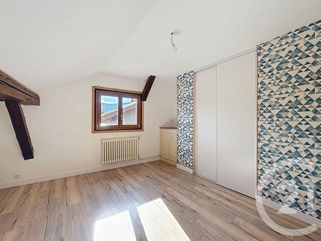 Appartement T5 à vendre - 6 pièces - 133.0 m2 - TANINGES - 74 - RHONE-ALPES - Century 21 Vilminot Immobilier
