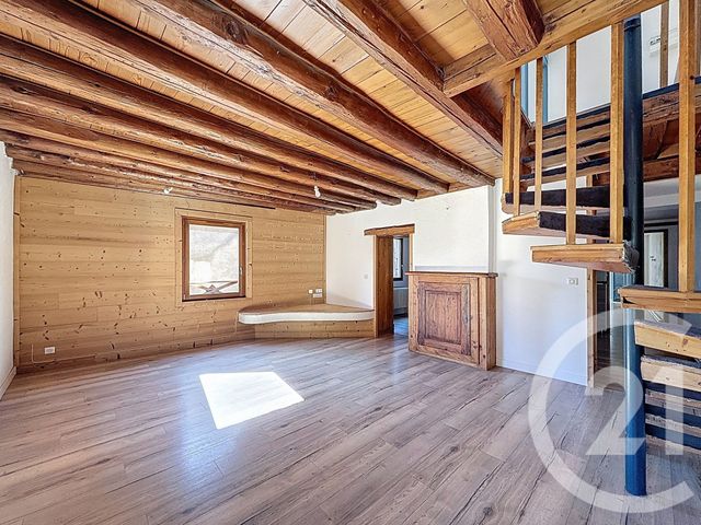 Appartement T5 à vendre - 6 pièces - 133.0 m2 - TANINGES - 74 - RHONE-ALPES - Century 21 Vilminot Immobilier